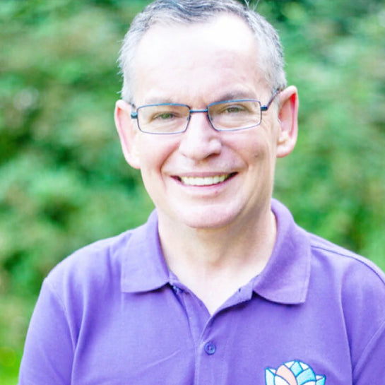Paul Boland Dr Paul Boland BVSc MRCVS has been a Veterinary Surgeon for 30 years and for 22 years he was a Partner at Alder Veterinary Hospital in Liverpool. He also lectured on Canine Reproduction at the University of Liverpool Veterinary School for 15 